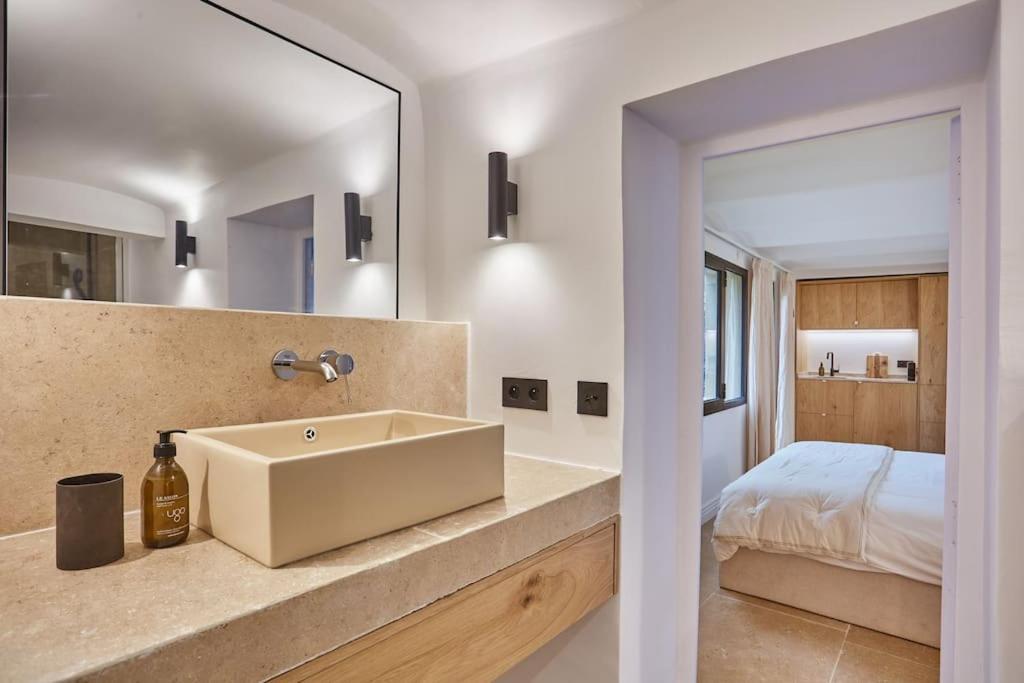Terre Ugo - Studio Campagne Aixoise #6 Aix-en-Provence Ngoại thất bức ảnh