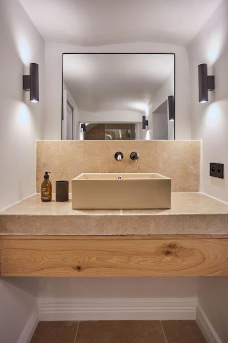 Terre Ugo - Studio Campagne Aixoise #6 Aix-en-Provence Ngoại thất bức ảnh